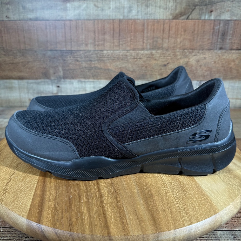 Skechers Walking Shoes Mens 12 Black Equalizer 3.0 Relaxed Fit Bluegate Slip On